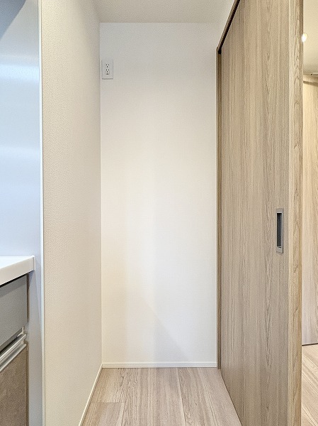 クレッセント千歳船橋 in TASTE_冷蔵庫置き場の写真 