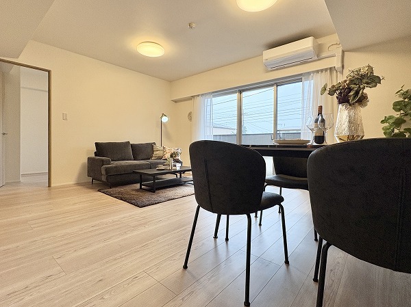 クレッセント千歳船橋 in TASTE_ゆとりあるリビングダイニングキッチンの写真 