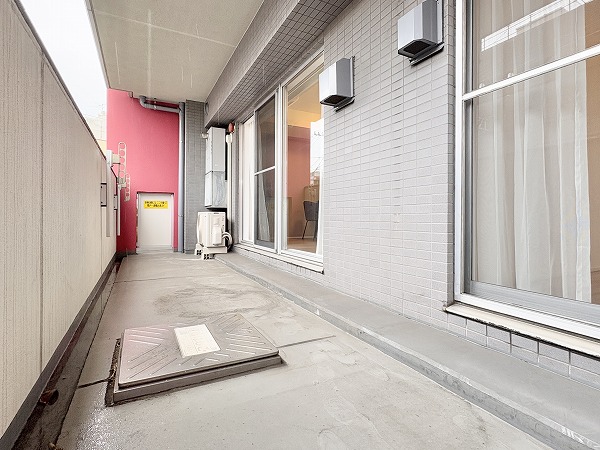 クレッセント千歳船橋 in TASTE_南向きのバルコニーの写真2 