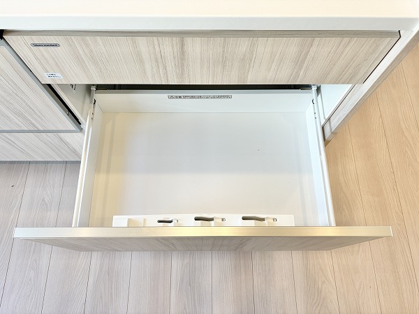 第15宮庭マンション_キッチン収納の写真 