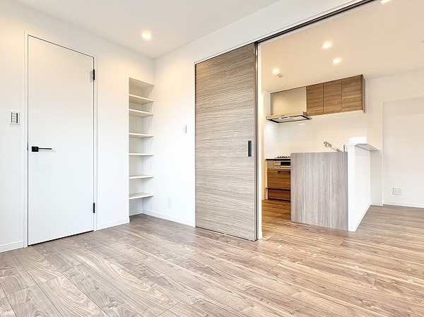 シーアイマンション桜上水_メインルームに隣接している洋室の写真