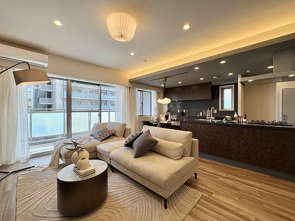 イトーピア白金高輪壱番館_高級感あふれる内装の写真