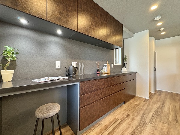 イトーピア白金高輪壱番館_カップボードの写真