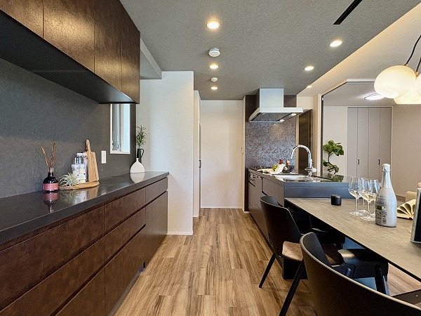 イトーピア白金高輪壱番館_カップボードの写真