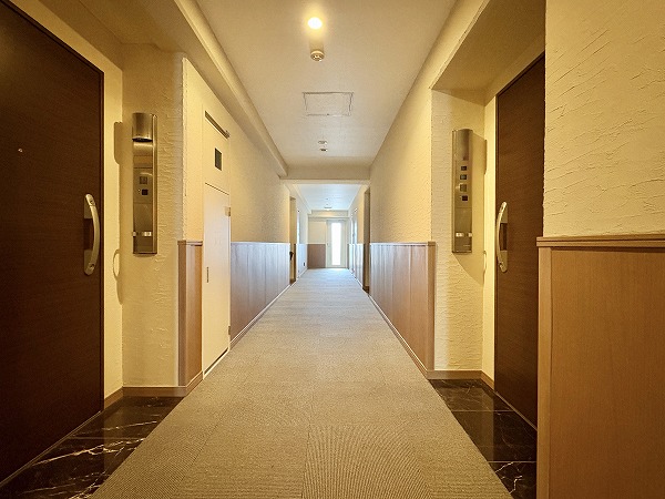アージョ桜新町 内廊下
