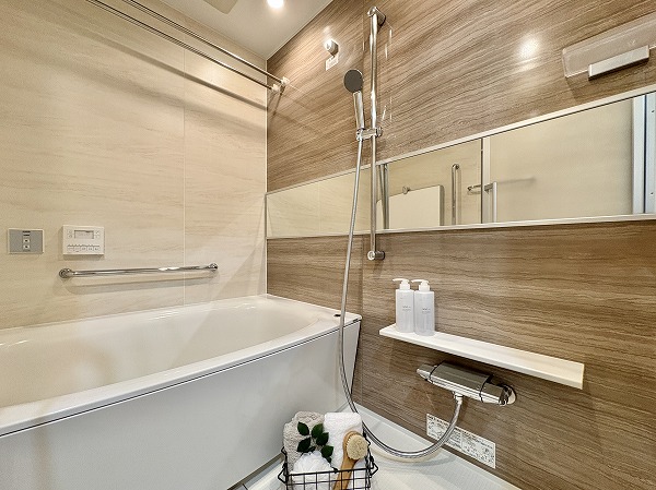 アージョ桜新町_ミストサウナ付きバスルームの写真