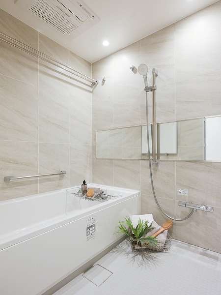 パークタワー品川ベイワード_綺麗なバスルームの写真