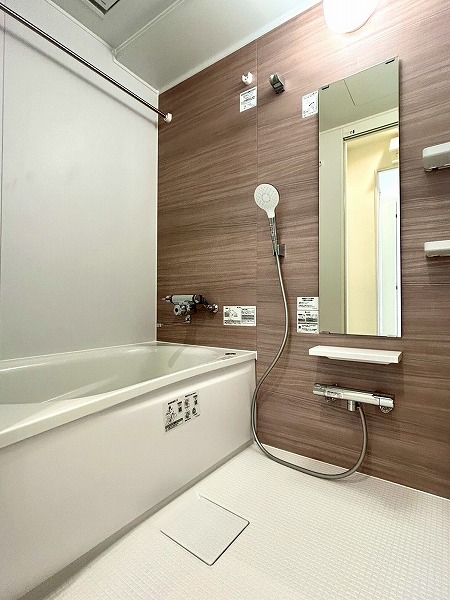 荻窪サニーガーデン_清潔感のあるバスルームの写真