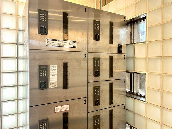 荻窪サニーガーデン　宅配ボックス