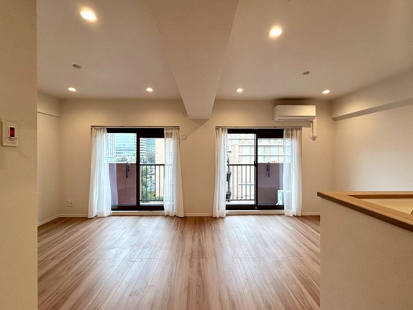 中野ダイヤハイツ_広々としたリビングダイニングの写真