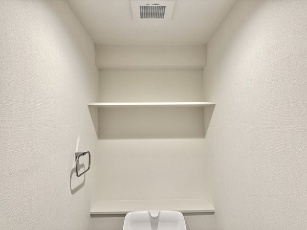 マイキャッスル池上ガーデンコート_トイレ収納の写真 