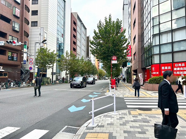 新宿御苑前駅周辺