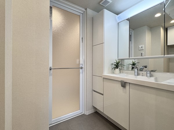 エンゼルピュア大森_洗面室の写真