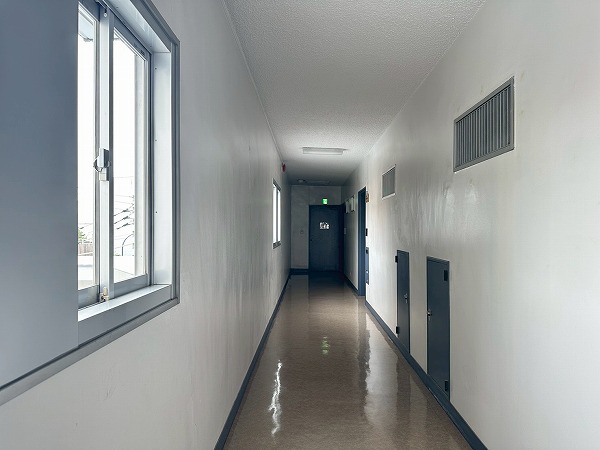 碑文谷マンション　内廊下