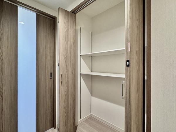 マイキャッスル池上ガーデンコート_廊下収納の写真 