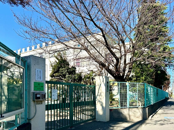 杉並区立四宮小学校