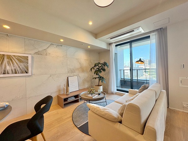 テラス渋谷美竹_お洒落なリビングダイニングキッチンの写真2