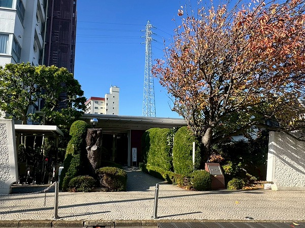 ドルフ都立大　アプローチ