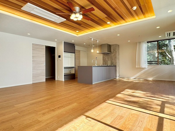 パークコート山王_広々としたリビングダイニングキッチンの写真