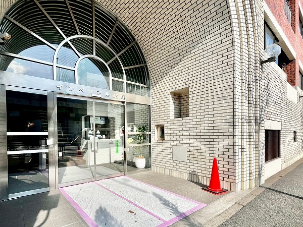 インペリアル広尾　アプローチ