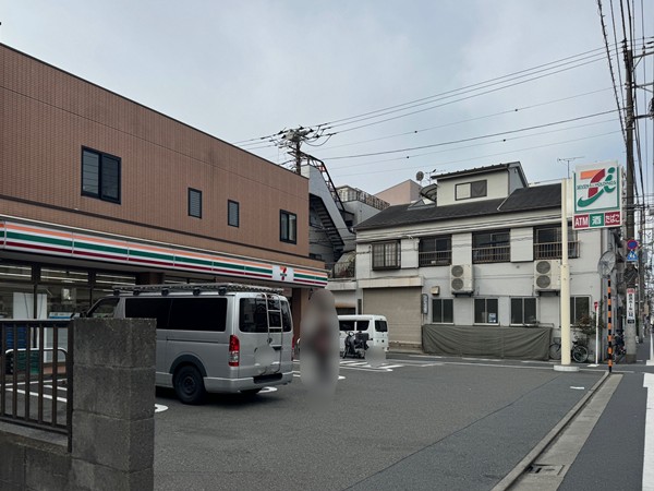 セブンイレブン