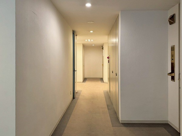 パークコート山王　内廊下