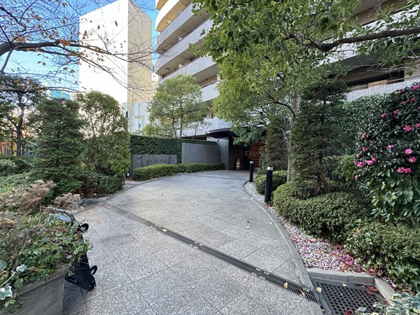 三田シティハウス　アプローチ