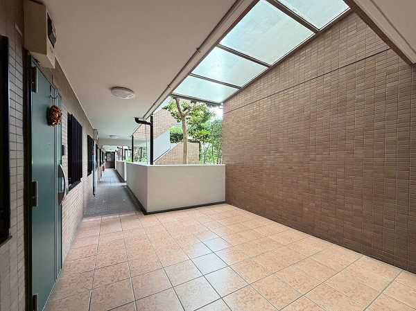 マイキャッスル二子玉川園　内廊下