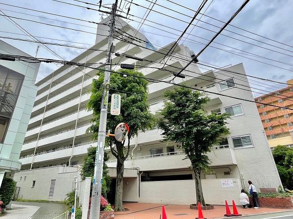 ファミール三軒茶屋 外観1