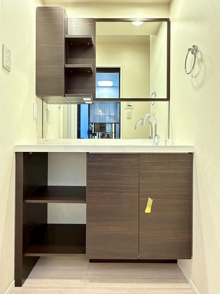 サングリア中目黒_洗面化粧台の写真 