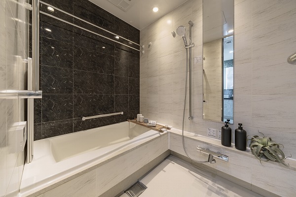 パークコート虎ノ門愛宕タワー_清潔感があるバスルームの写真