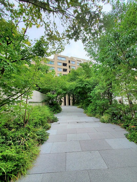 ミッドガーデン赤坂氷川 外観2