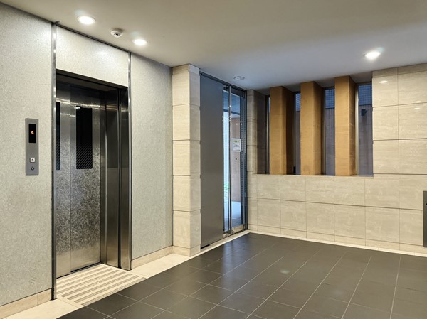 オーベル三軒茶屋dR エレベーター