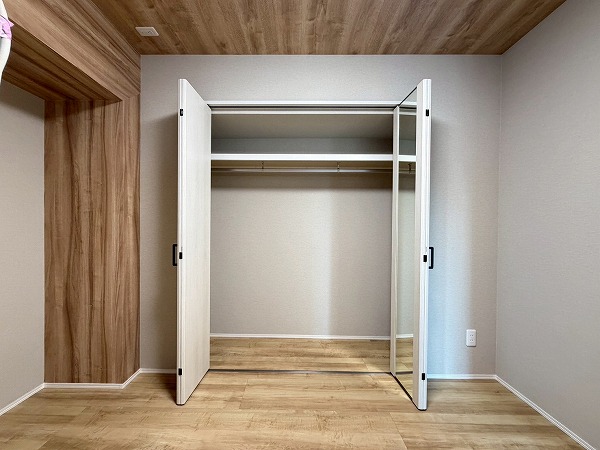 サングリア中目黒_クローゼットの写真 