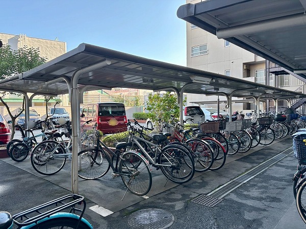 エンゼルハイム梅屋敷　駐輪場