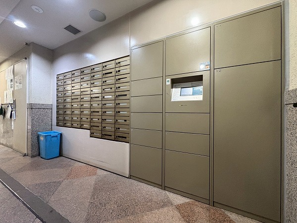 朝日ツイン目黒　宅配ボックス