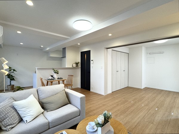 日興パレス恵比寿_メインルームの写真2