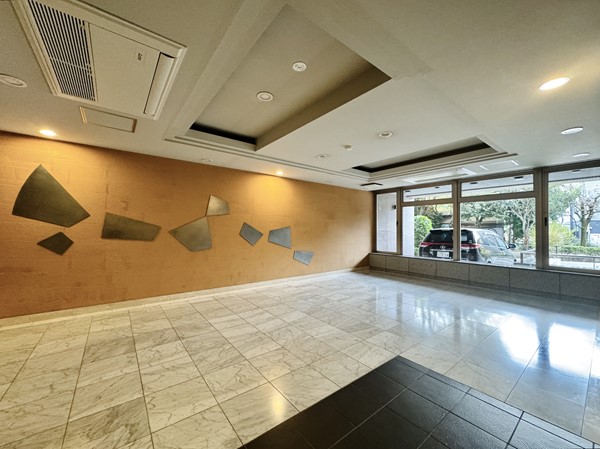 オーベル三軒茶屋dR エントランスロビー