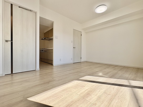 プラーティノ多摩川鵜の木弐番館_リビングダイニングキッチンの写真