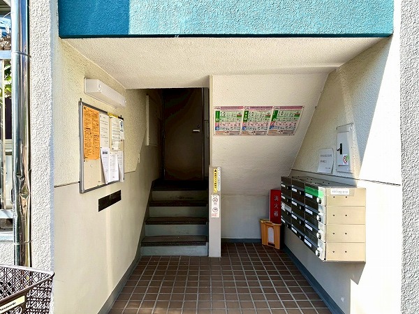 大久保ローヤルコーポ　エントランス