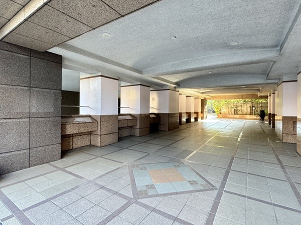 朝日白金台マンション　アプローチ