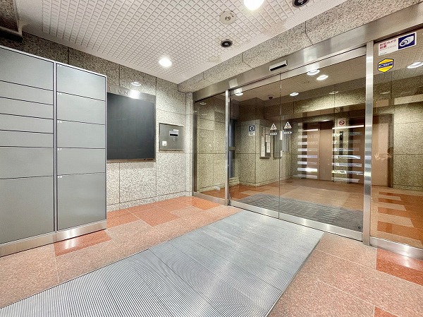 ライオンズプラザ池尻大橋 エントランス