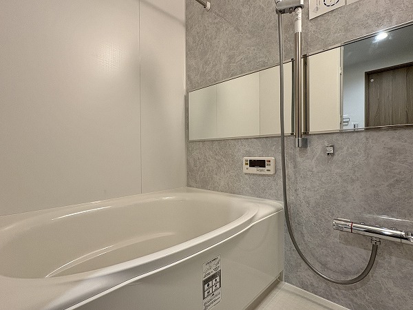 コートハウス東品川_清潔感があるバスルームの写真