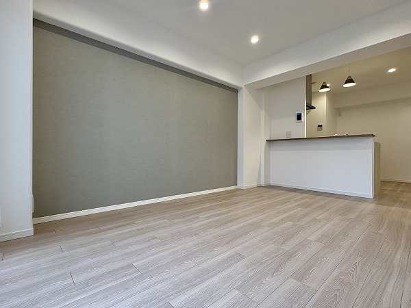 コートハウス東品川_広々としたリビングダイニングキッチンの写真