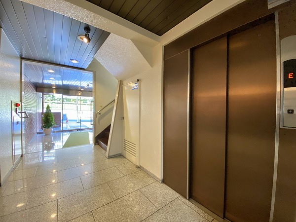 サンビューハイツ渋谷 エレベーターホール