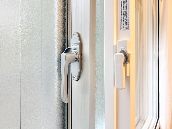 マンション第二恵比須苑_2重サッシの写真