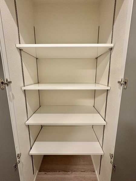 ライオンズプラザ池尻大橋_可動棚の写真 