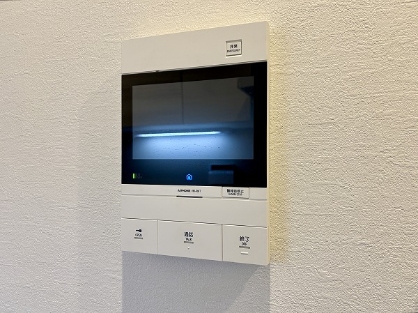 ライオンズプラザ池尻大橋_モニター付きインターホンの写真 