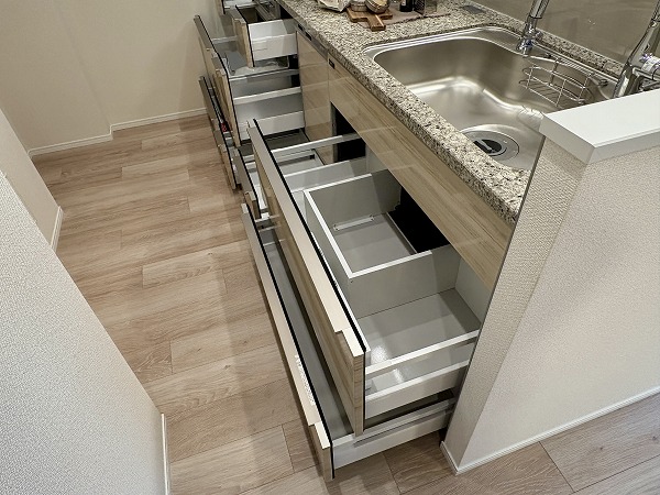 クラッシィハウス世田谷公園_キッチン収納の写真 