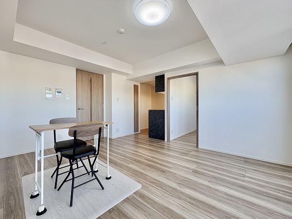 プレシス三軒茶屋_ホワイトクロスの写真